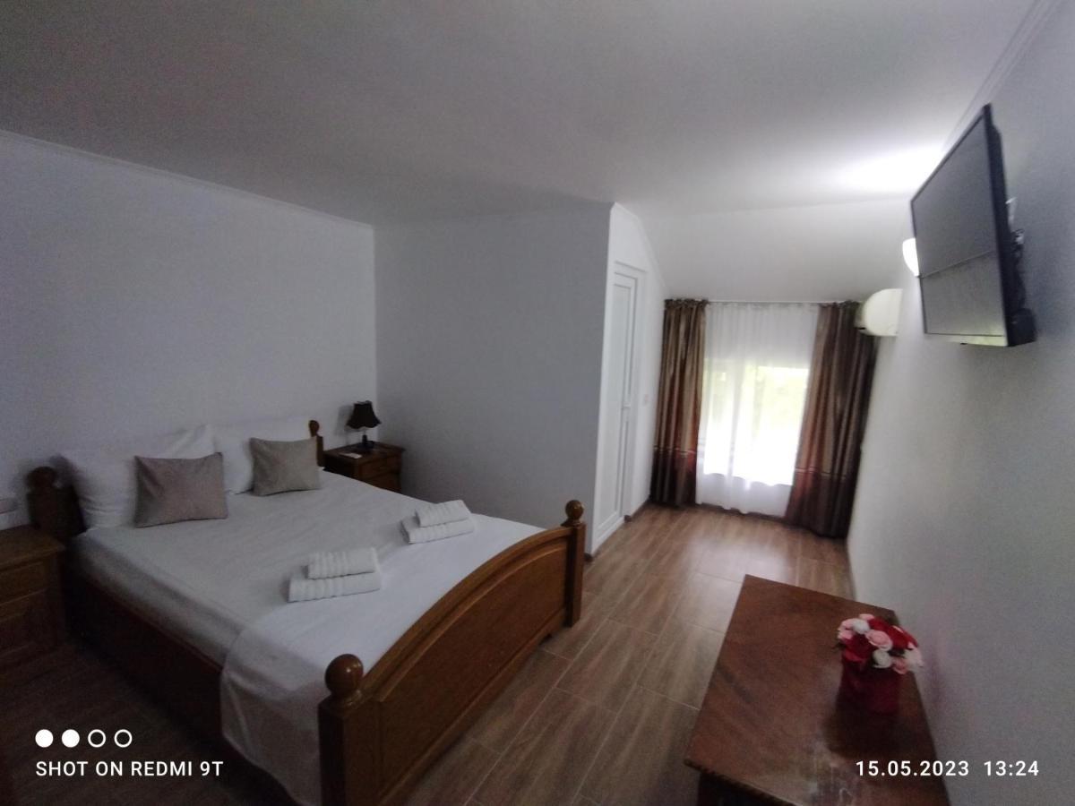 Vila Calypso Apartment Costinesti Ngoại thất bức ảnh