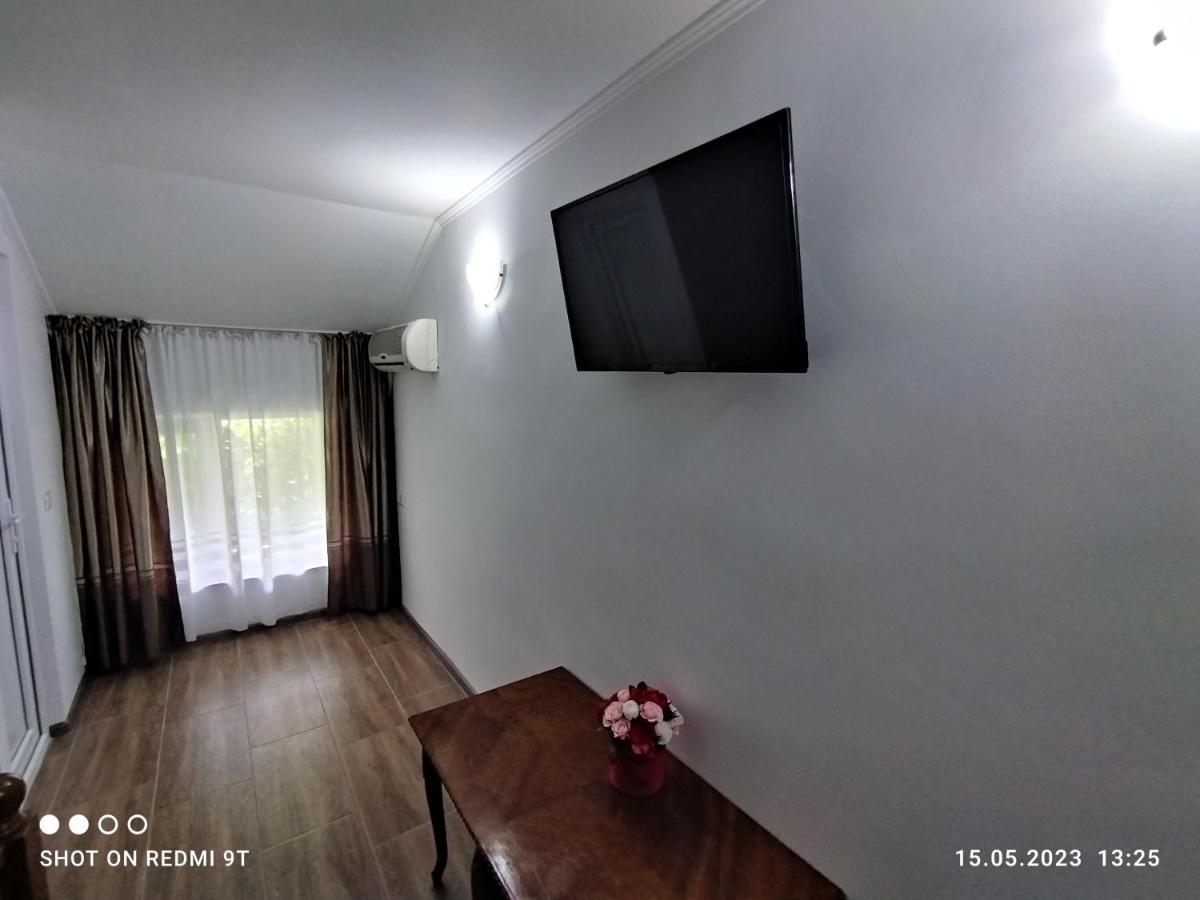 Vila Calypso Apartment Costinesti Ngoại thất bức ảnh